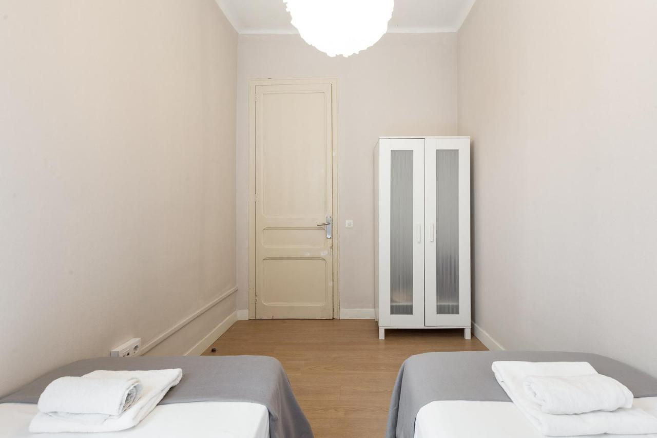 Sagrada Familia III By Enjoy Apartments برشلونة المظهر الخارجي الصورة